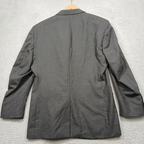 Jos A Bank Classic Collection Men's 44R‎ Gray Wool Suit 2-Button 38x30 Pants